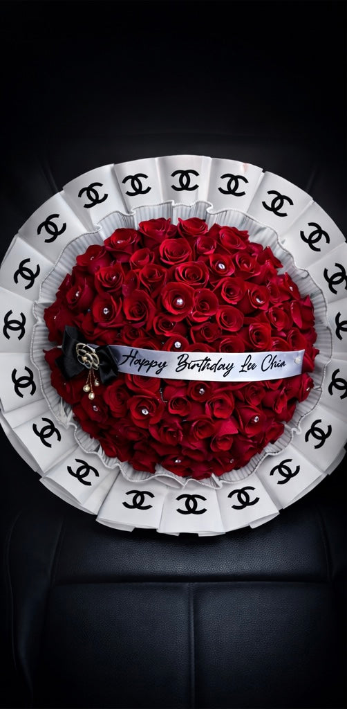 The Rouge Statement Bouquet