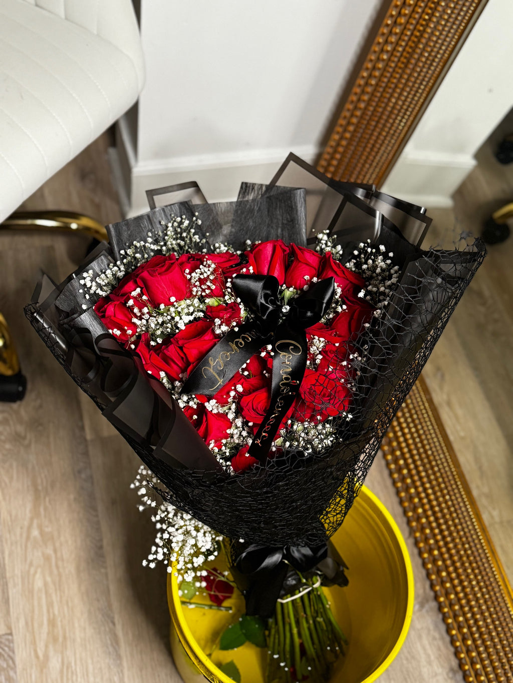 Flat Bouquet  25ct image 3