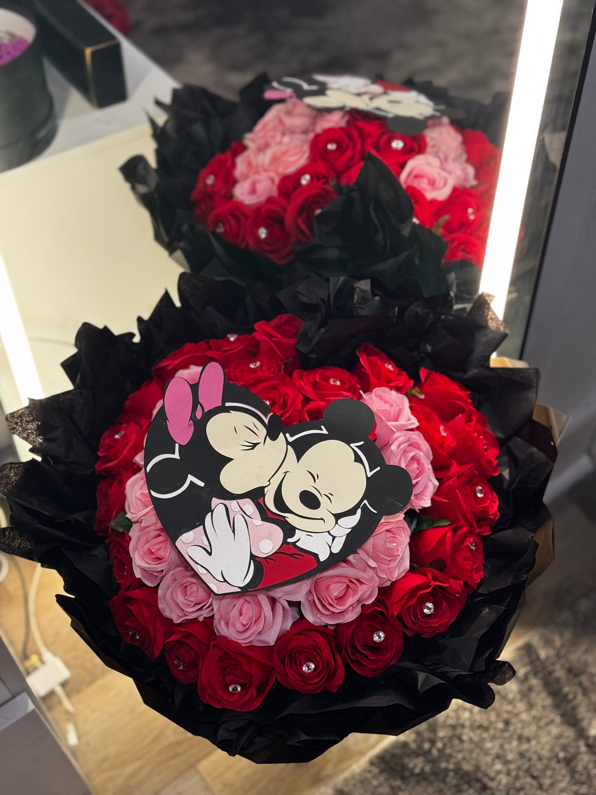 Mickey Love Bouquet  image 0